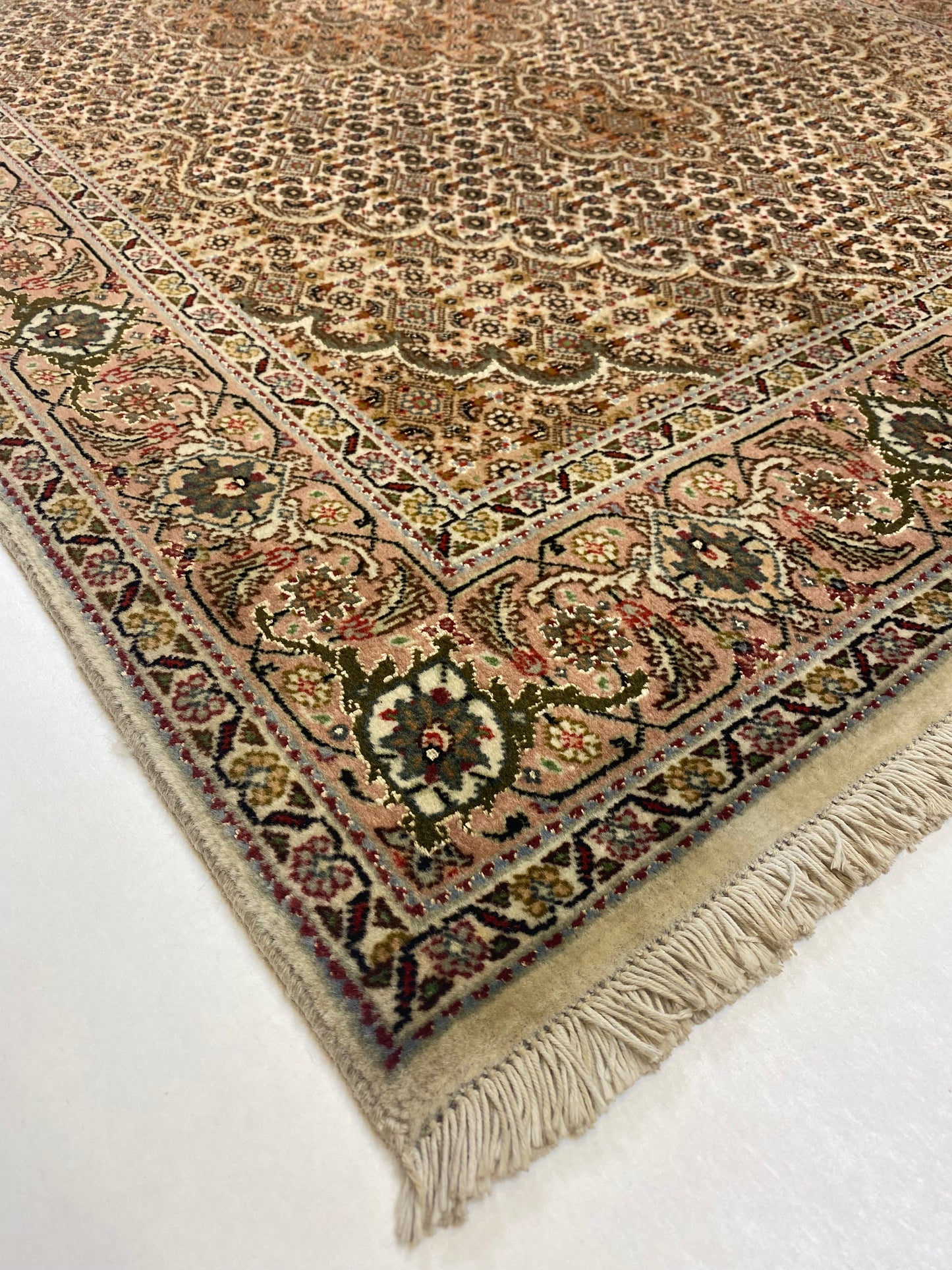 Tabriz Mahi Met Zijde 169 X 98 Cm