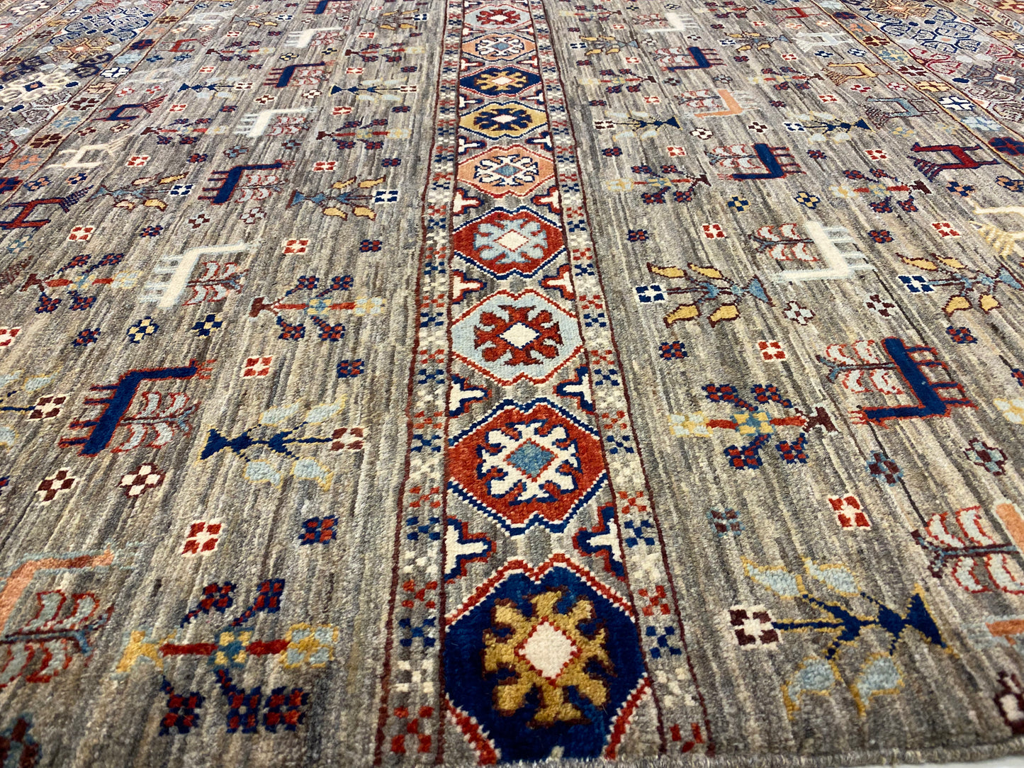 Shasavan 330 X 257 Cm