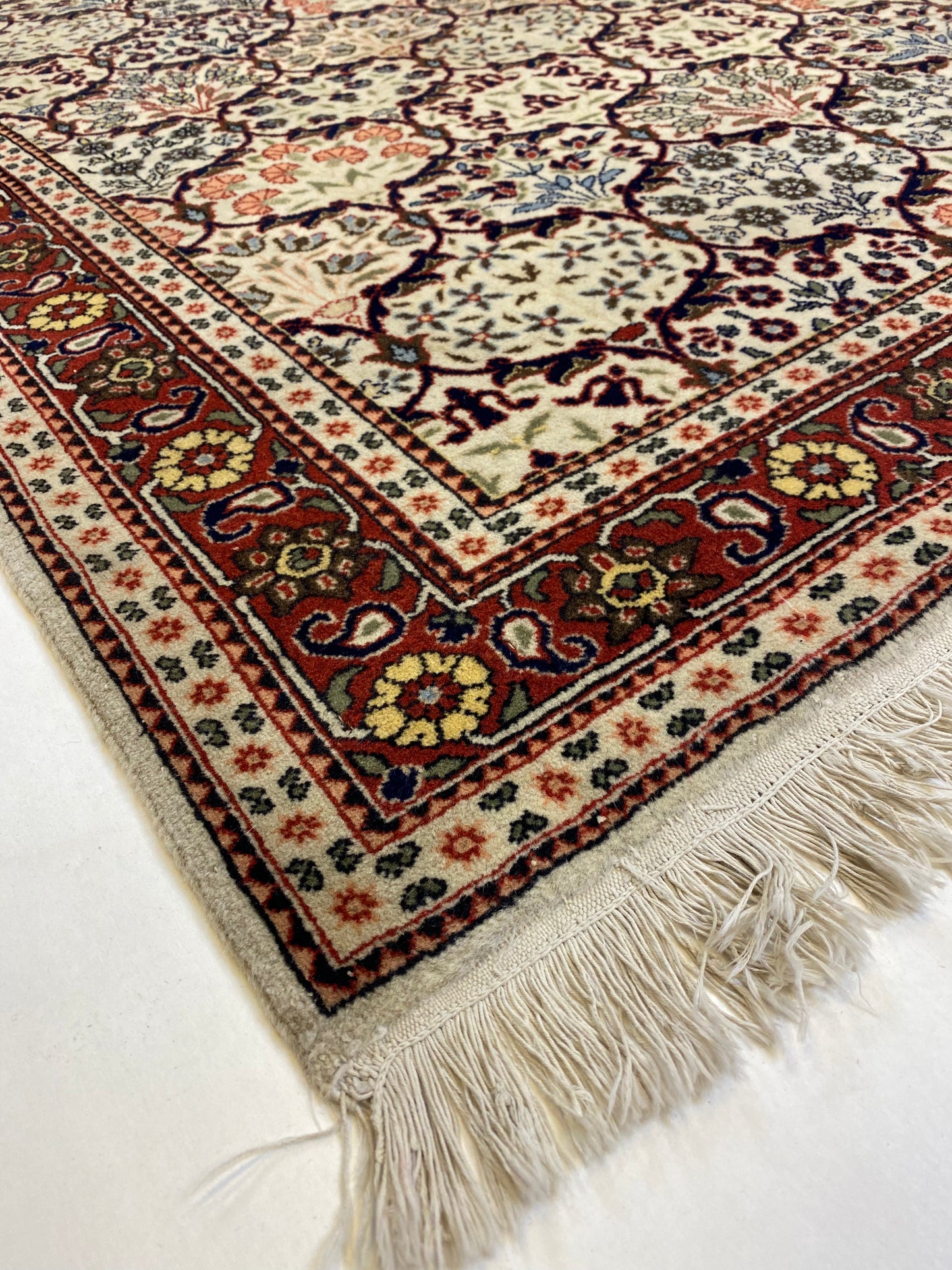 Hereke 185 X 123 Cm