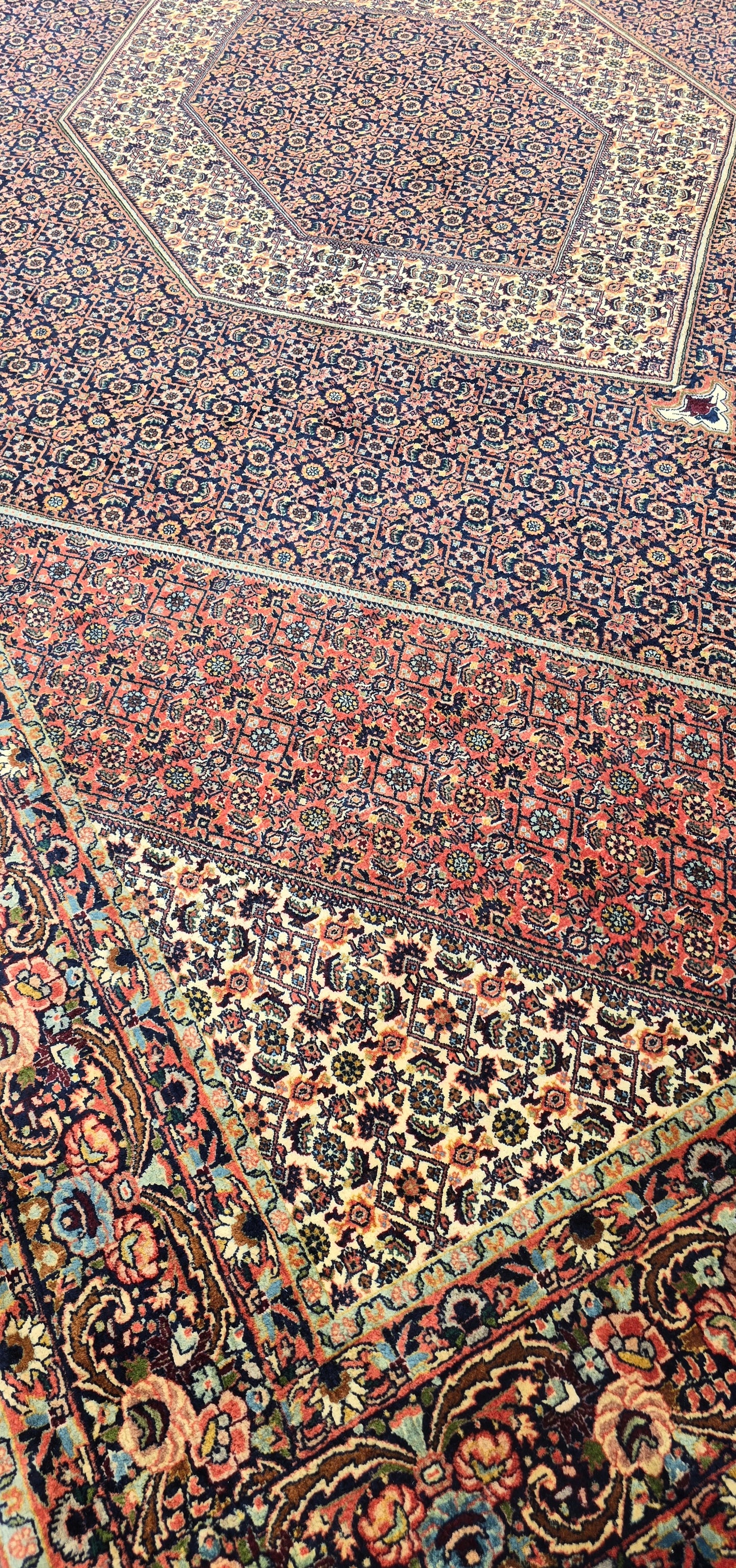 Fine Bidjar 366 X 253 Cm