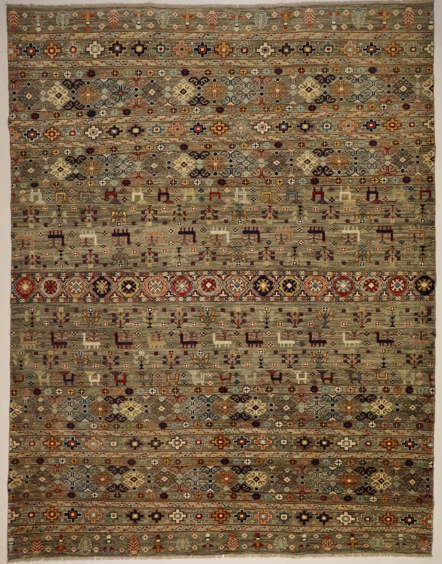 Shasavan 330 X 257 Cm